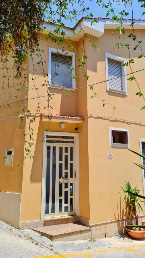 Casa Vacanze La Melagrana Modica Ngoại thất bức ảnh