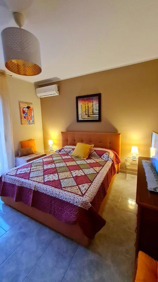 Casa Vacanze La Melagrana Modica Ngoại thất bức ảnh